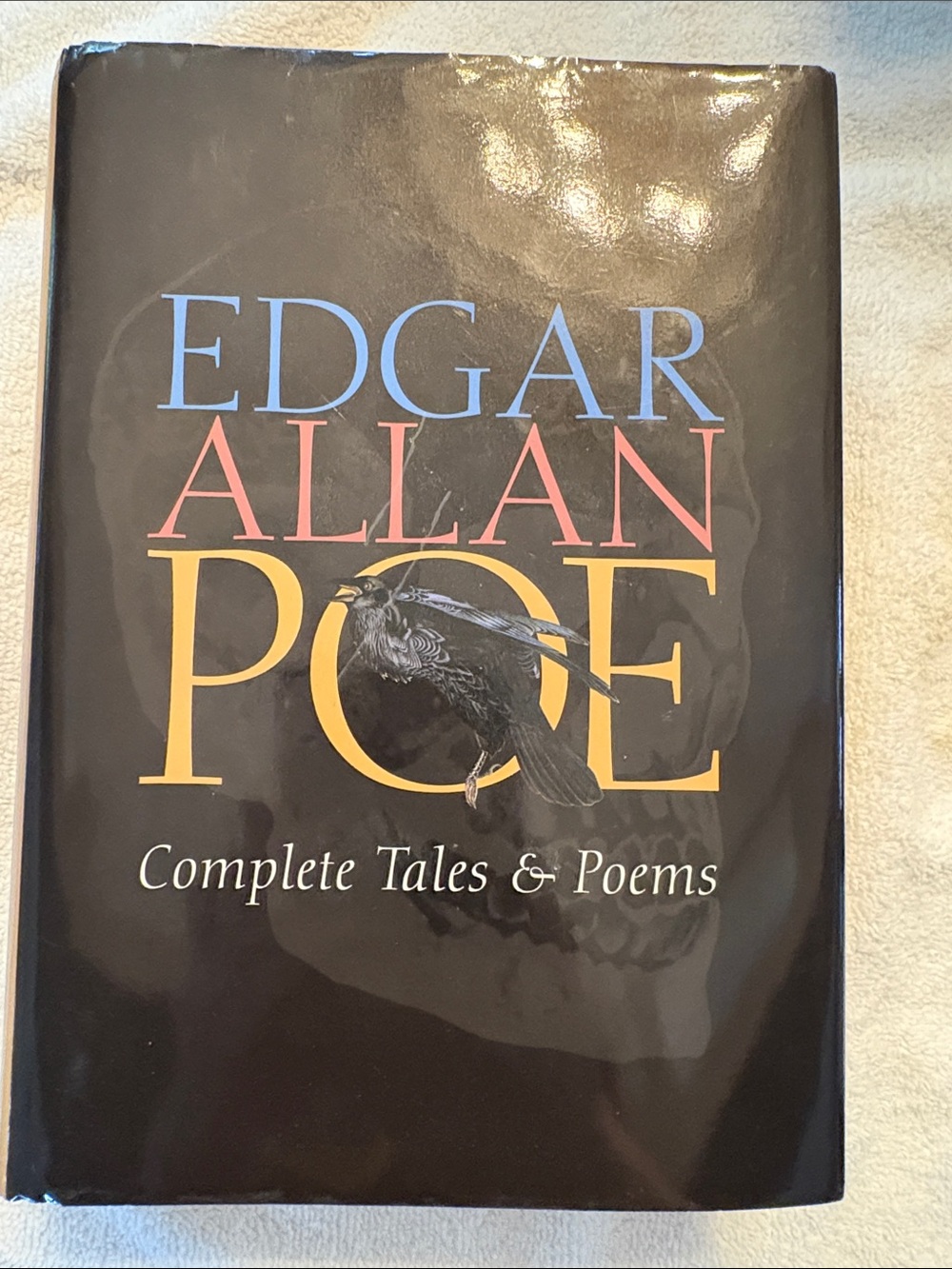 Edgar Allan Poe Complete Tales & Poems - Black Cover